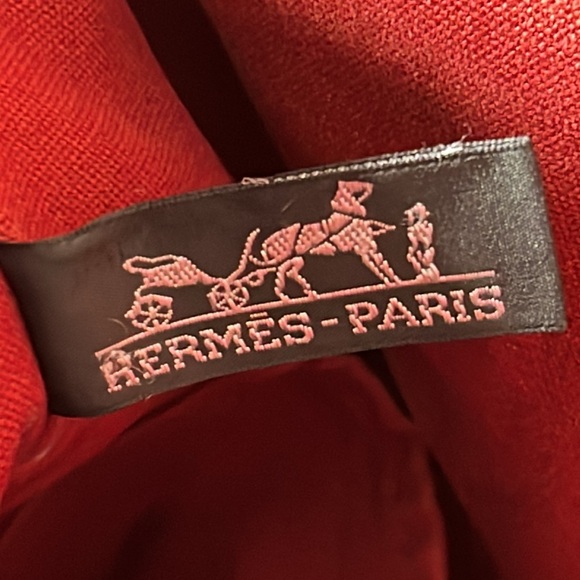 HERMES Fourre Tout Red Canvas Tote / Shopping Bag. In GUC - Picture 12 of 14